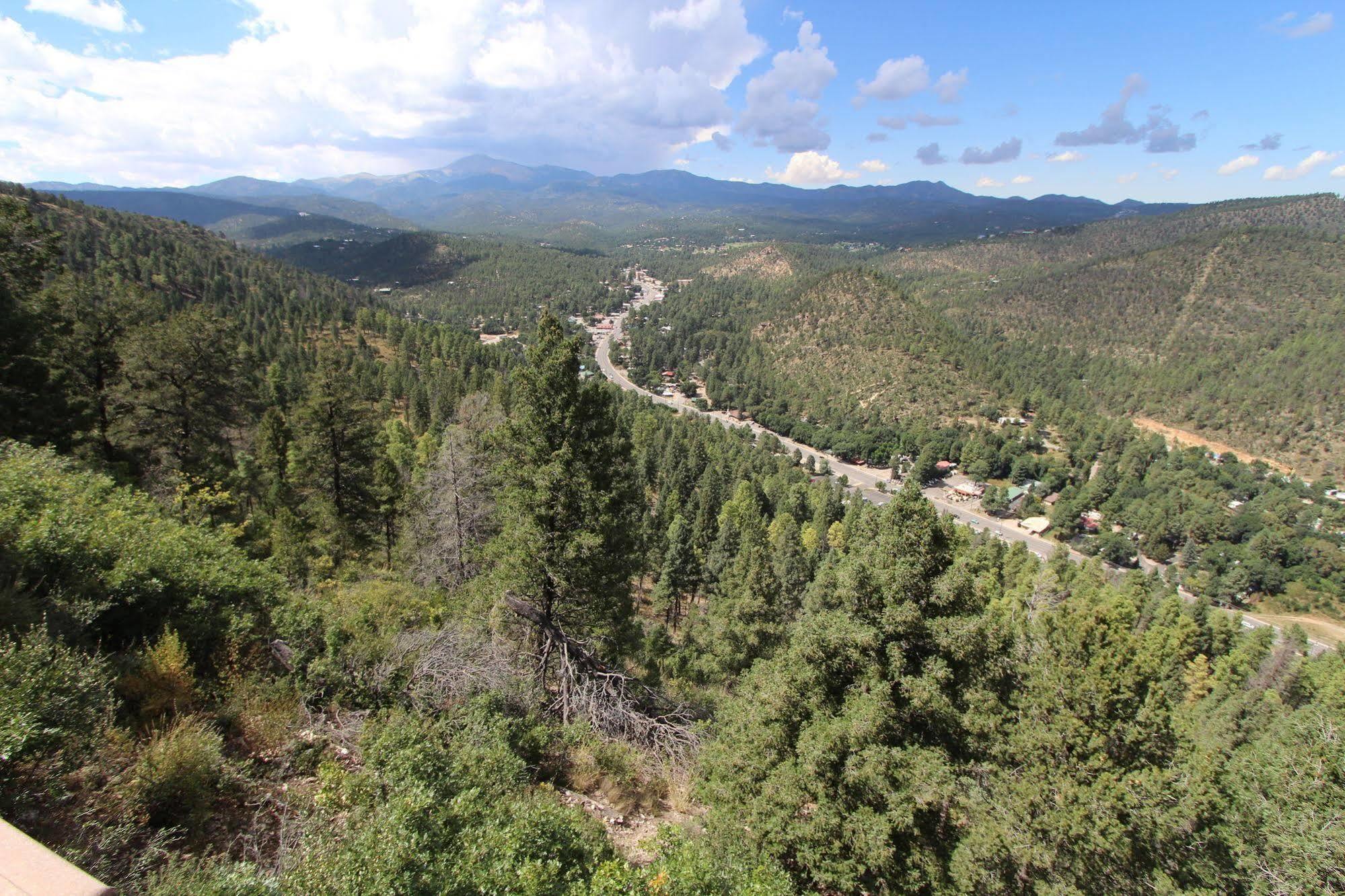 Crown Point Resort Ruidoso Exteriör bild